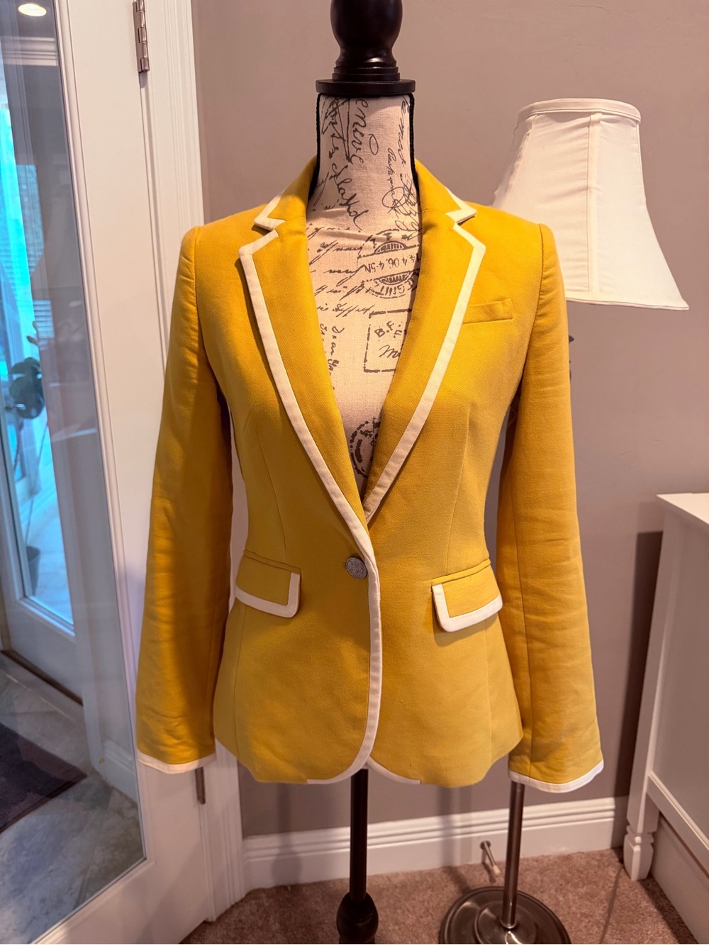 Banana Republic Yellow Blazer Size 2 White Trim Tailored Preppy Jacket